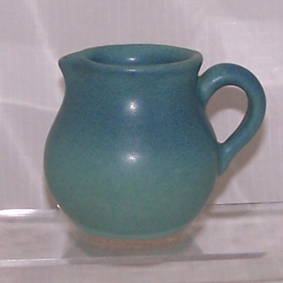 VTG Small Blue Creamer, Signed - Picture 3 of 8